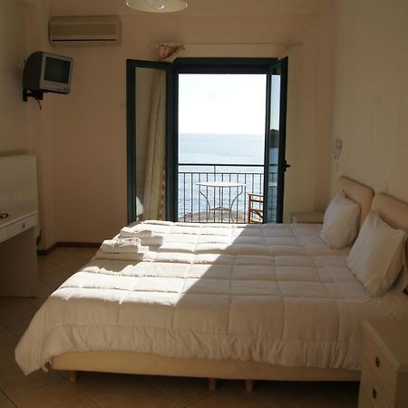 Gorgones, Sea-Front, Great View Aparthotel Kardamyli Exterior photo